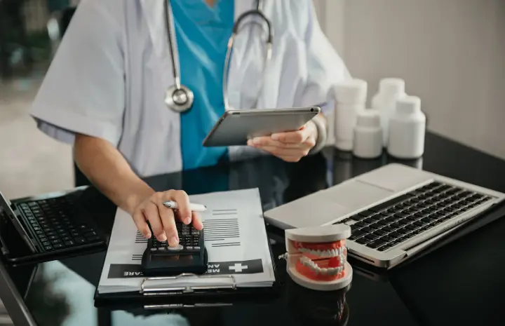 Top Benefits of Using Professional Medical Billing Services